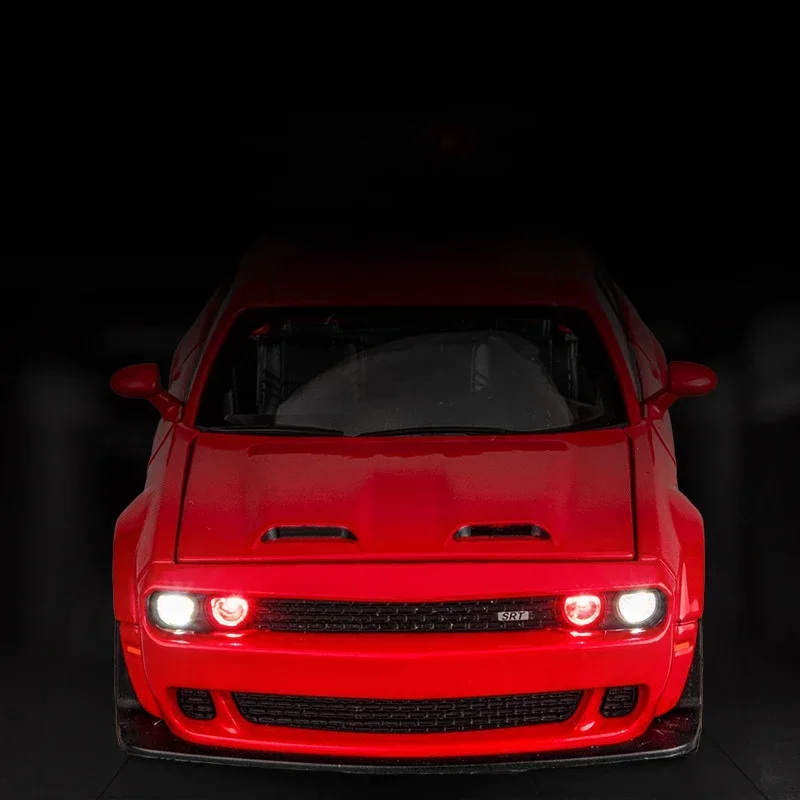 รถโมเดลโลหะผสม Dodge Charger Challenger Hellcat Redeye ขนาด 1:32 ของเล่นรถไดแคสต์พร้อมเสียงและไฟ
