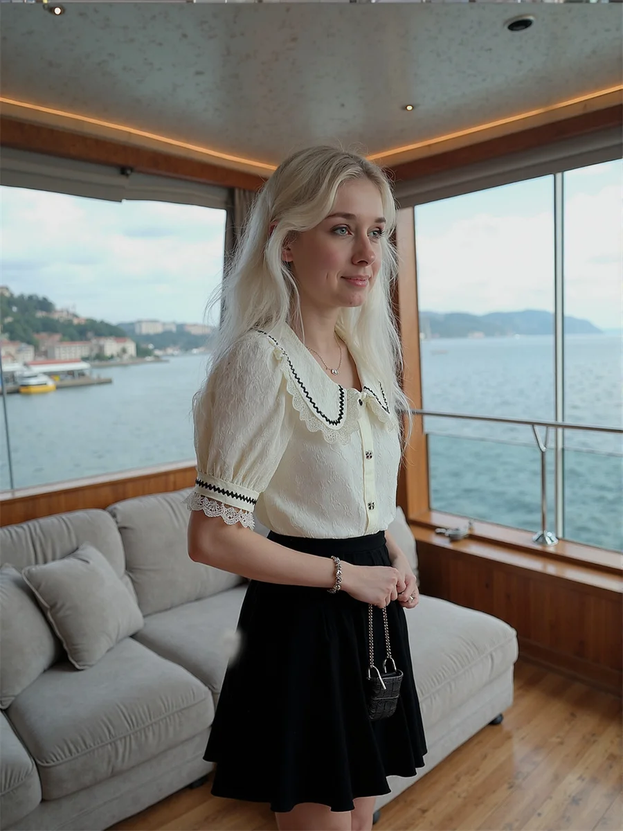 لطيف الدانتيل قمصان الفتيات البلوزات الملابس للنساء الخريف أنيقة خفيفة الوزن تجفيف الرباط المطبوعة الحافة الأساسية جودة الكرتون