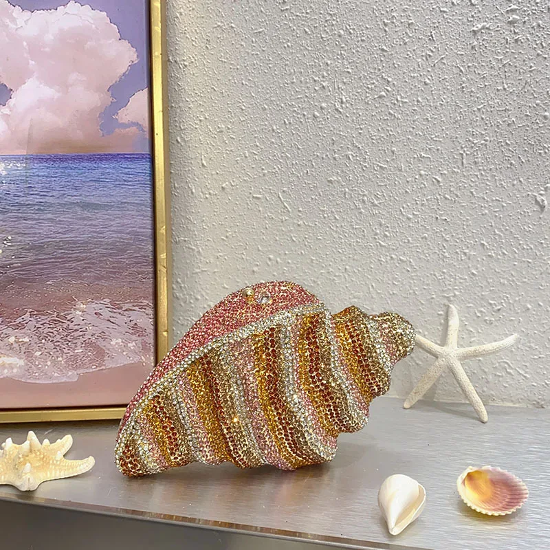 

Conch Diamond Clutch Bag Luxury High-end Hollow Diamond Dinner Stone Clutch Light Luxury Style Evening Clutch Diamond Party Bags