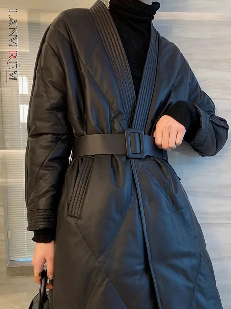 LANMREM Black Fashion Cotton Jacket V Neck Long Sleeves Belt Gathered Waist Female Classic Winter Clothing 2024 New 2DB1405