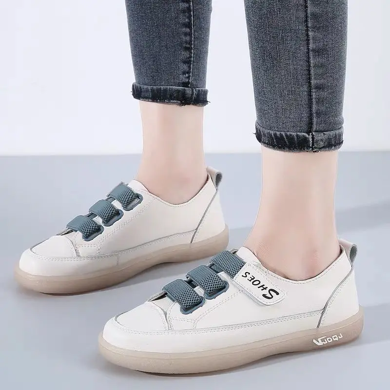 

Симпатичные Модные женские туфли на плоской подошве, новинка, Универсальные женские повседневные туфли, студенческие универсальные кроссовки на мягкой подошве для женщин