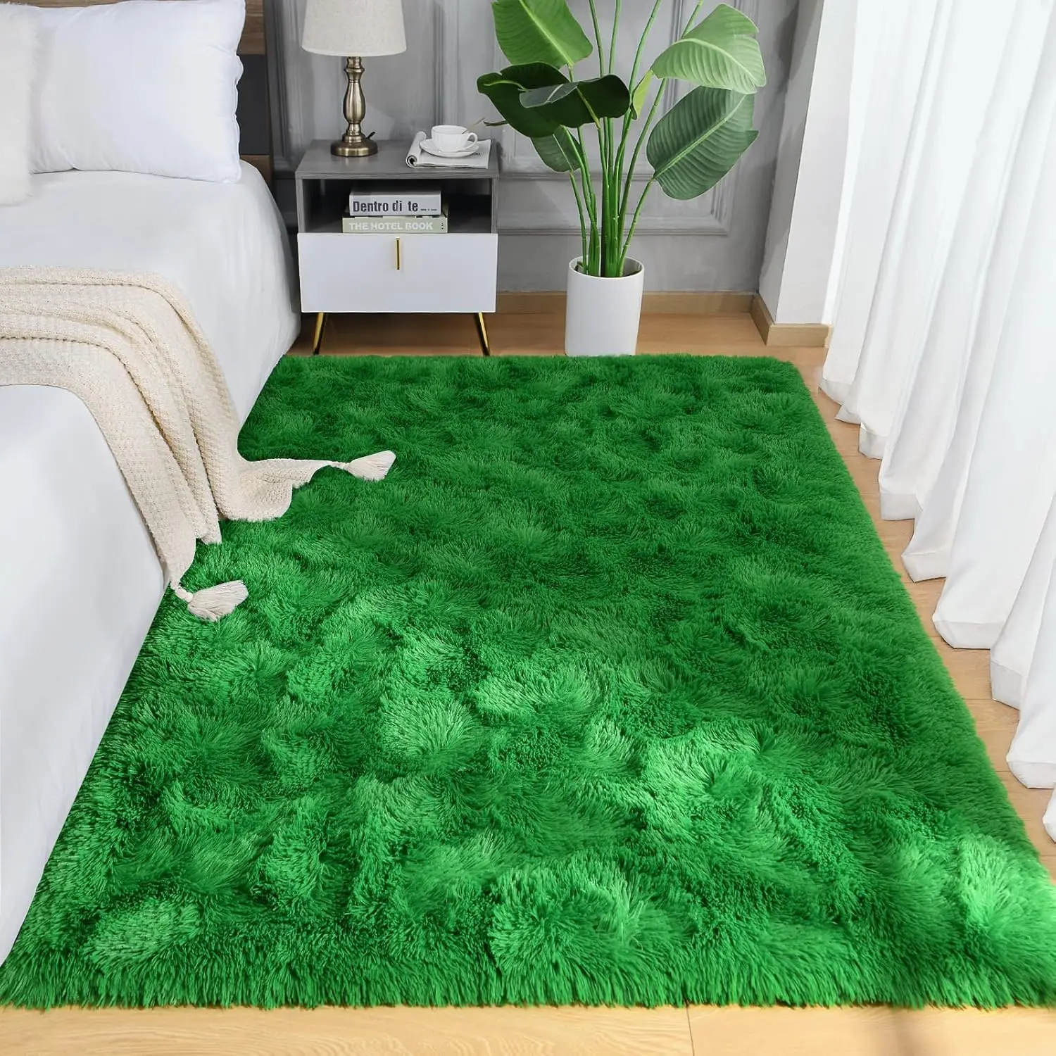 

Luxury Soft Shaggy Carpet, 3x5 eet Green luffy Bedroom Rug for Living Room, Kids Girls Playroom Teen Room Nursery Decor