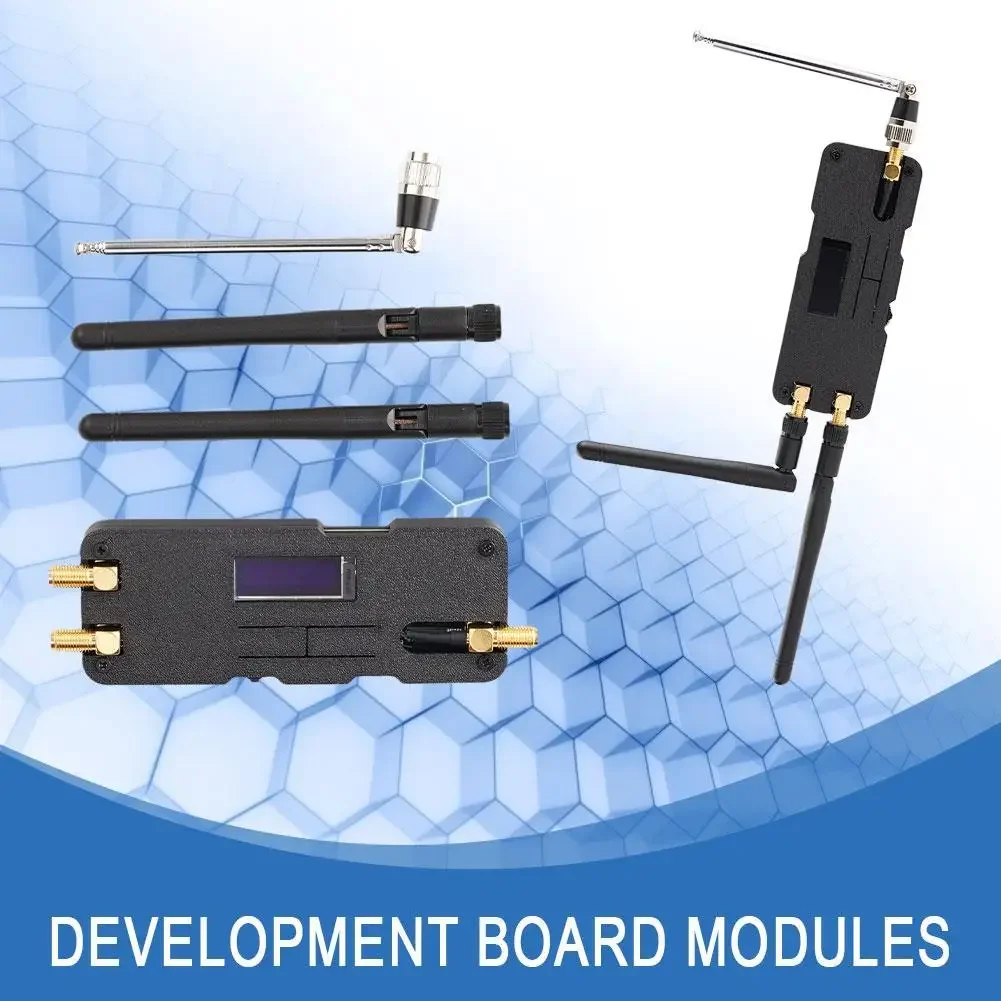 

3 IN 1 For Flipper Zero ESP32 + NRF24 + CC1101 Multifunctional Development Board With Screen Expansion Module