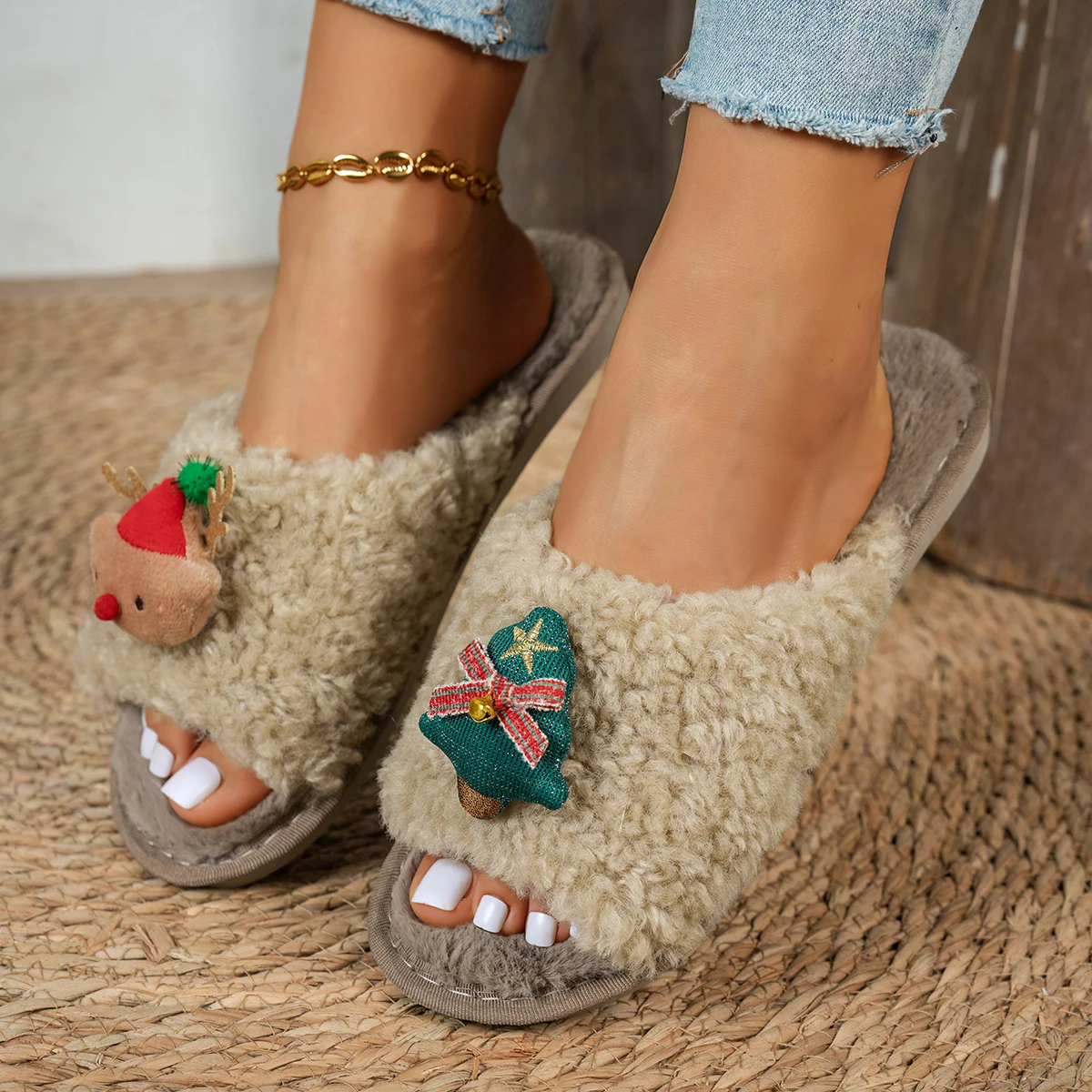 

Women Slippers Autumn and Winter Shoes Women Cute Cartoon Christmas Candy Designer Slides Women Warm Indoor Home Slippers