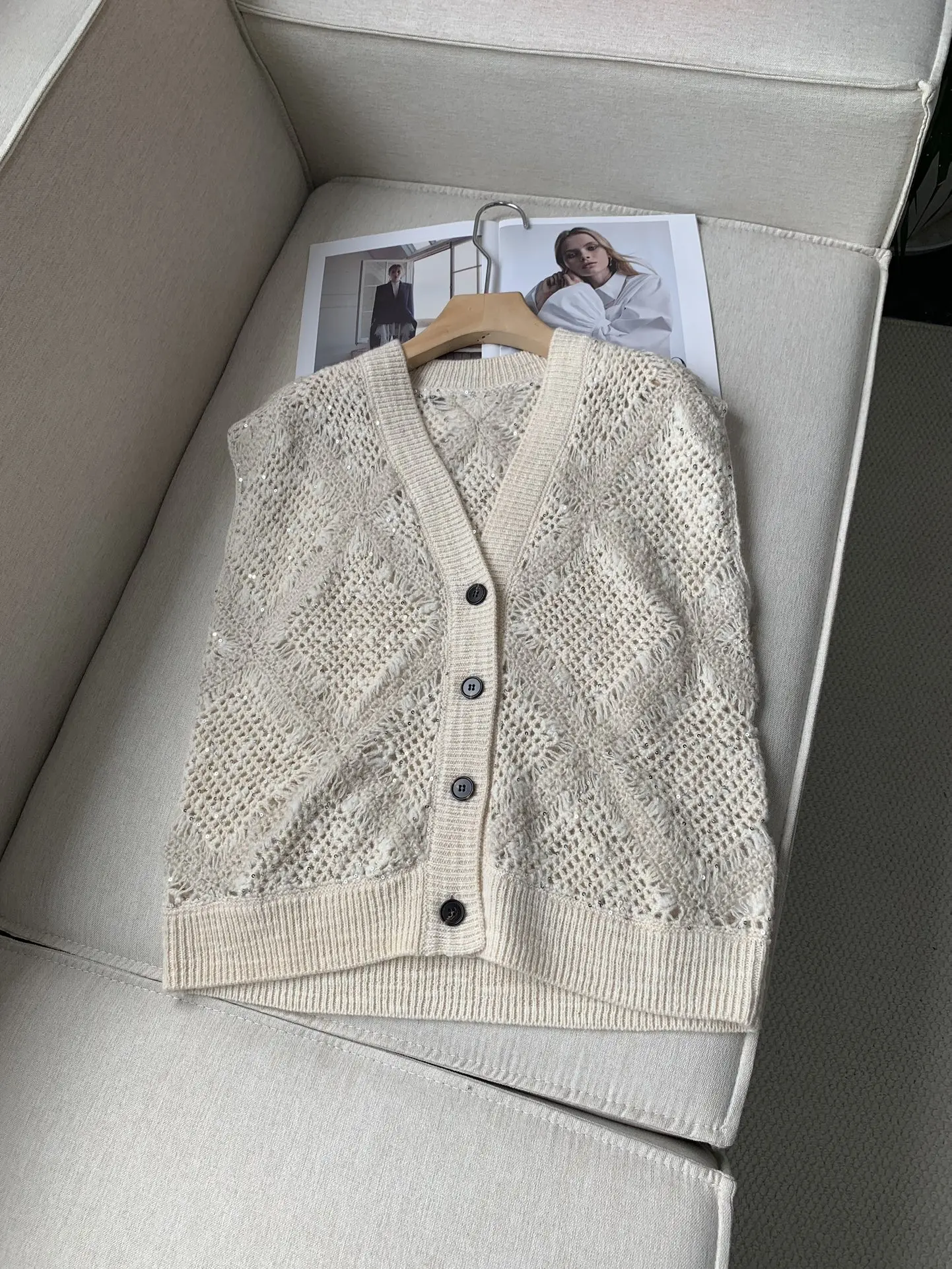 Retro Diamond Contrast Color Short Knitted Cardigan Women\'S Early Autumn New Slim V-Neck Sweater Jacket