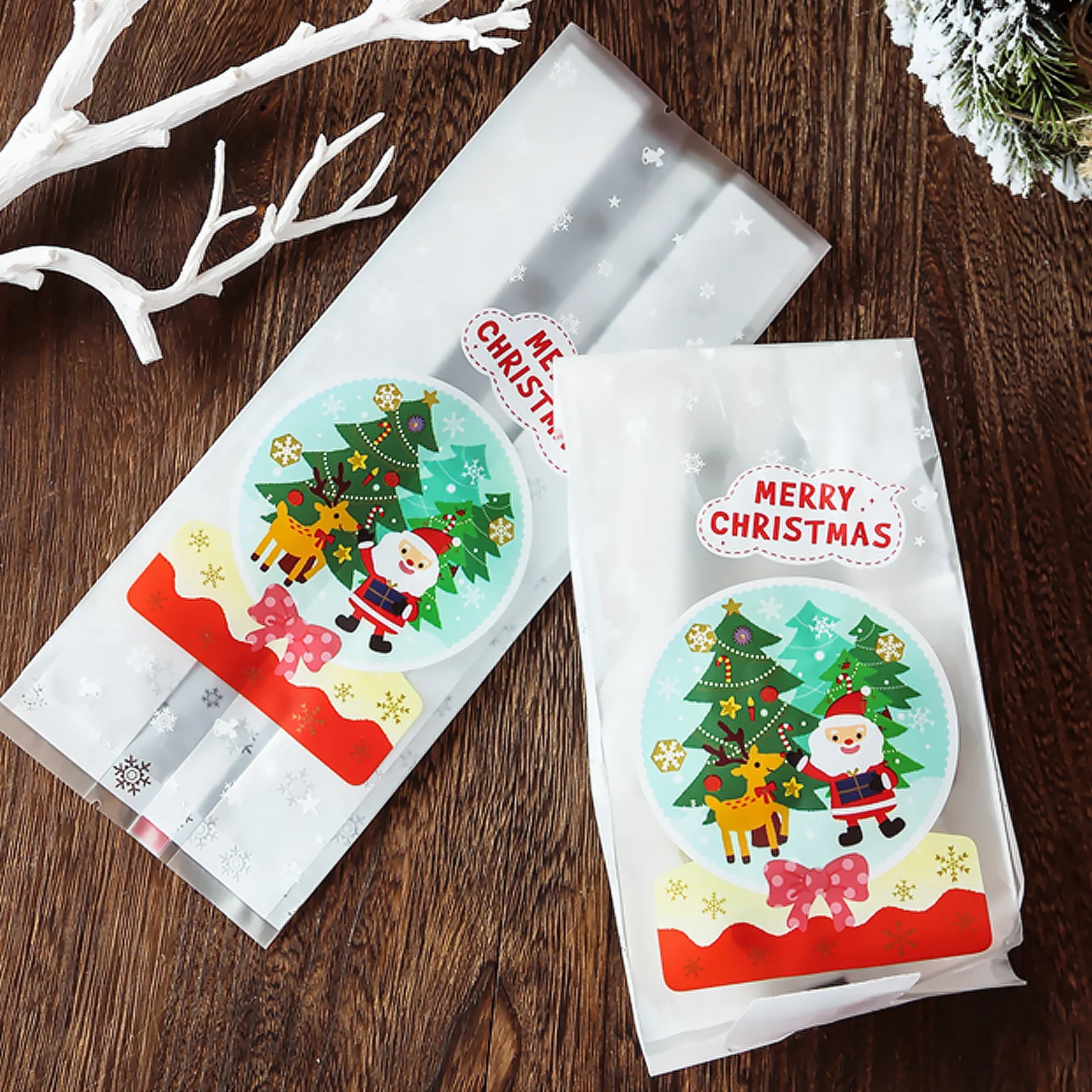 

50Pcs Christmas Candy Bags Santa Elements Gift Wrapping Bag for Xmas Treat Snacks Biscuit Gift Christmas Candy Bag