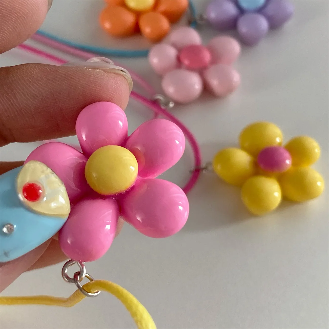 LATS الحلو الملونة زهرة قلادة قلادة للنساء فتاة الأزهار تصميم حبل سلسلة المختنقون الأزياء والمجوهرات هدية #4