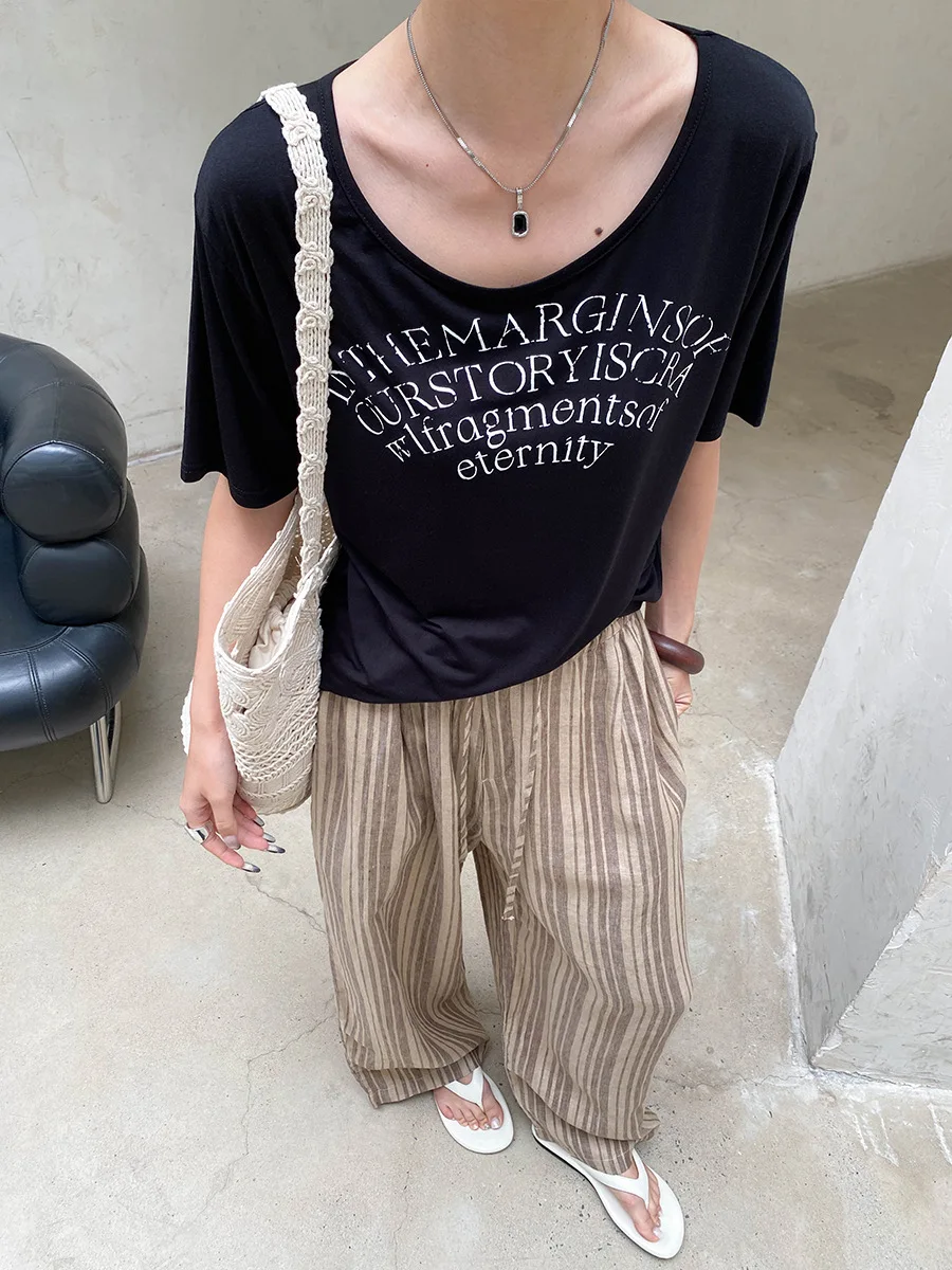 Sommerliches Damen-T-Shirt mit lässigem und modischem Design, Nischen-Design mit Buchstaben-Print, Rundhalsausschnitt und kurzen Ärmeln – Detail 16