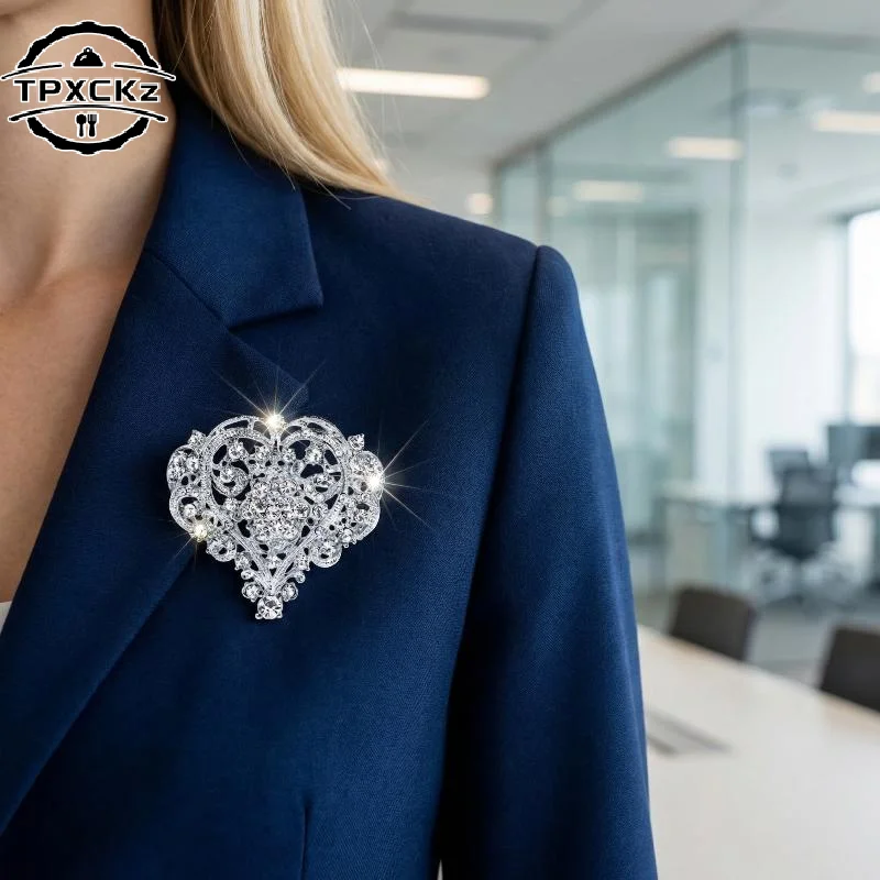 Elegant Heart Shape Brooch Shining Rhinestones Suit Lapel Pin Dress Women Badge Jewelry Gift Coat Accessories