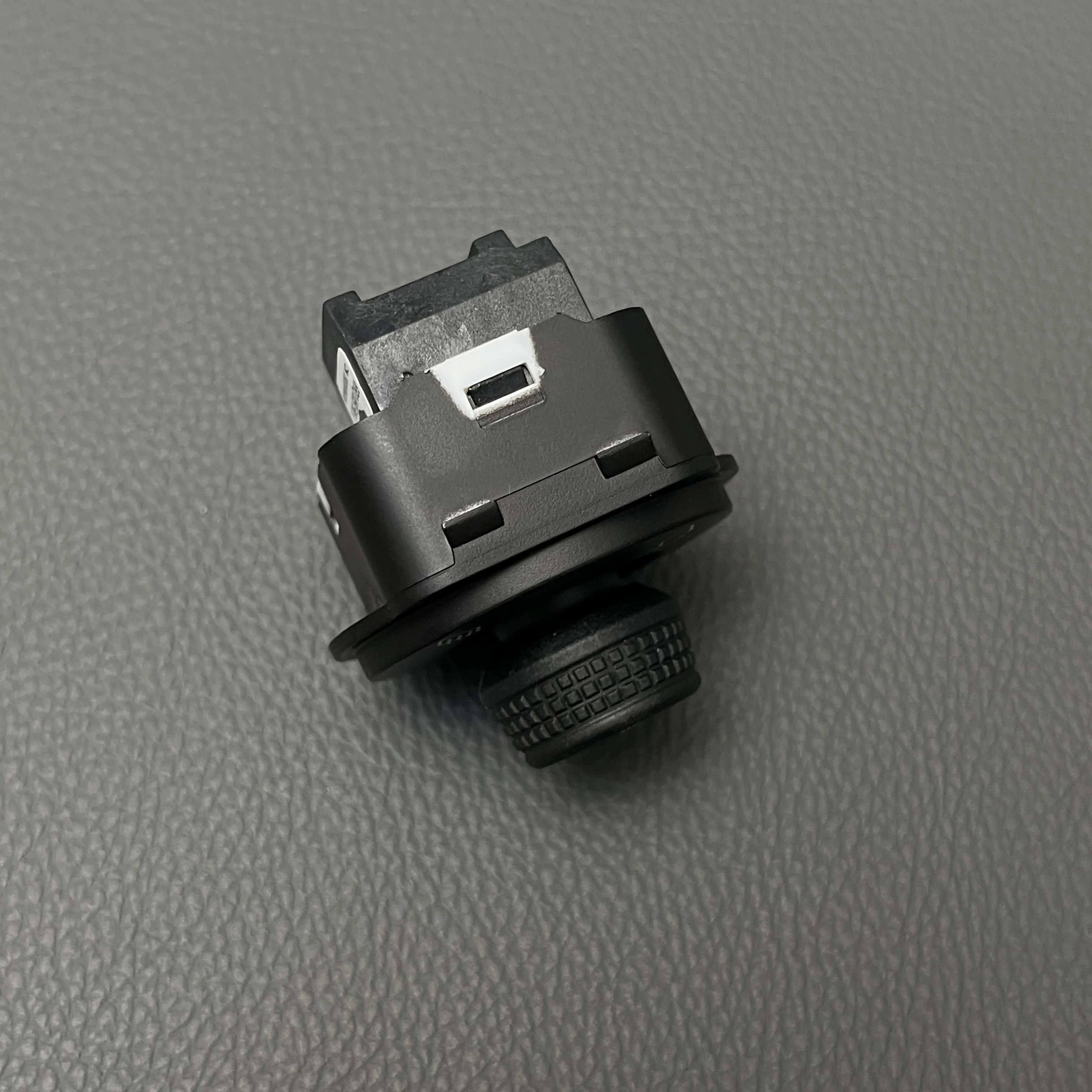 Rear View Side Mirror Switch Control Adjust Knob with fold and heating For Polo 6R 2011-2016  6RD959565D 6RD 959 565 D