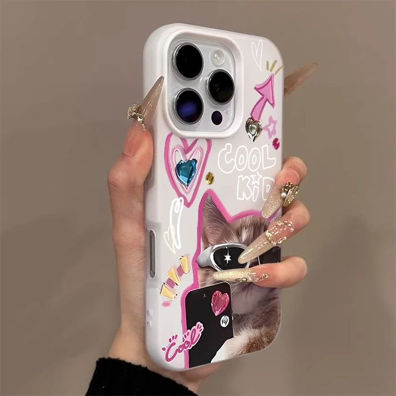 

Cute Cat Selfie Pattern Phone Case For iPhone 17 16 Pro Max 11 13 12 14 15 8 7 Plus XS XR X 16E 17E 17 Air SE2 Shockproof Cover