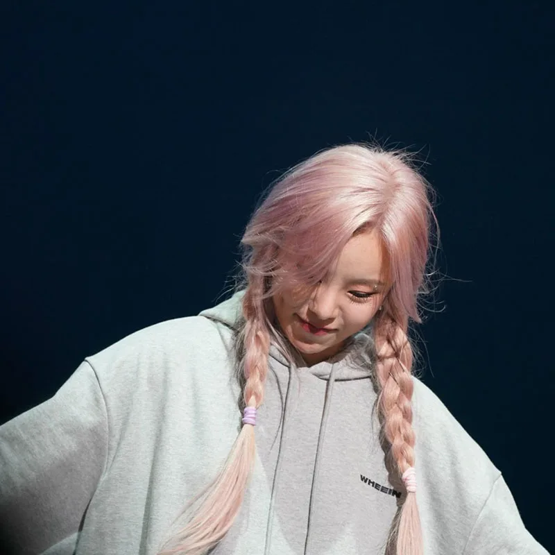 Bluza z nadrukiem MAMAMOO DING HUI REN Concert WheeInTheMood, długa bluza z kapturem, luźny krój, bawełna, wiosna 2024