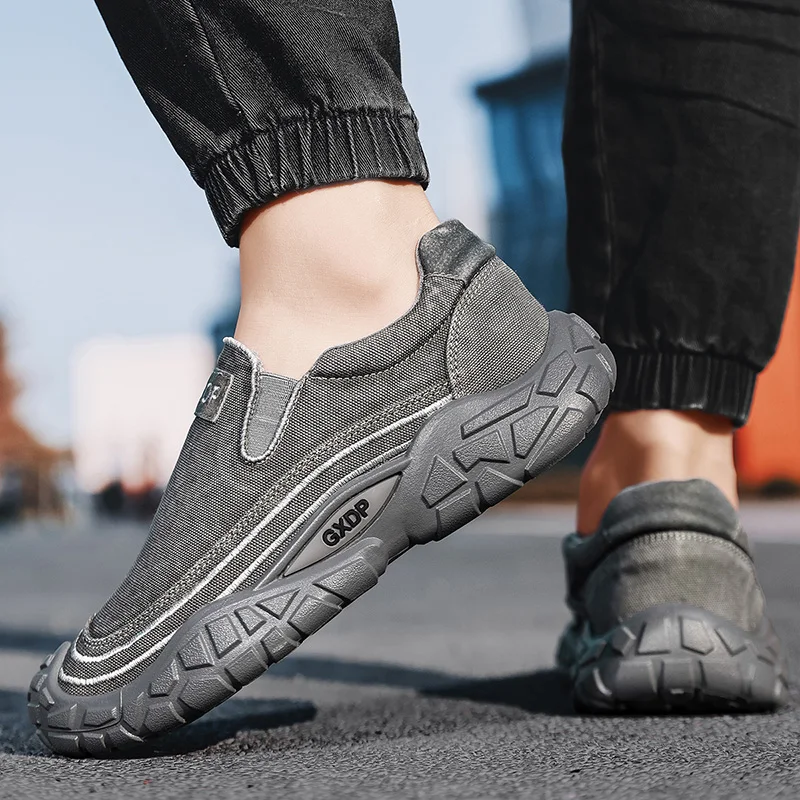 2026 Trendy Casual Sports Versatile Low Cut Breathable Lightweight and Small Minded Breathable Lazy Sneakers Men's Shoes