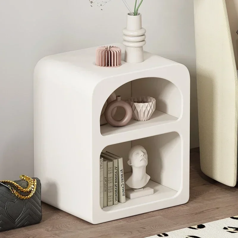 Italian White Nightstands Bedroom White Organizers Simple Bedside Table Luxury Center Makeup Small Nachttisch Home Furniture