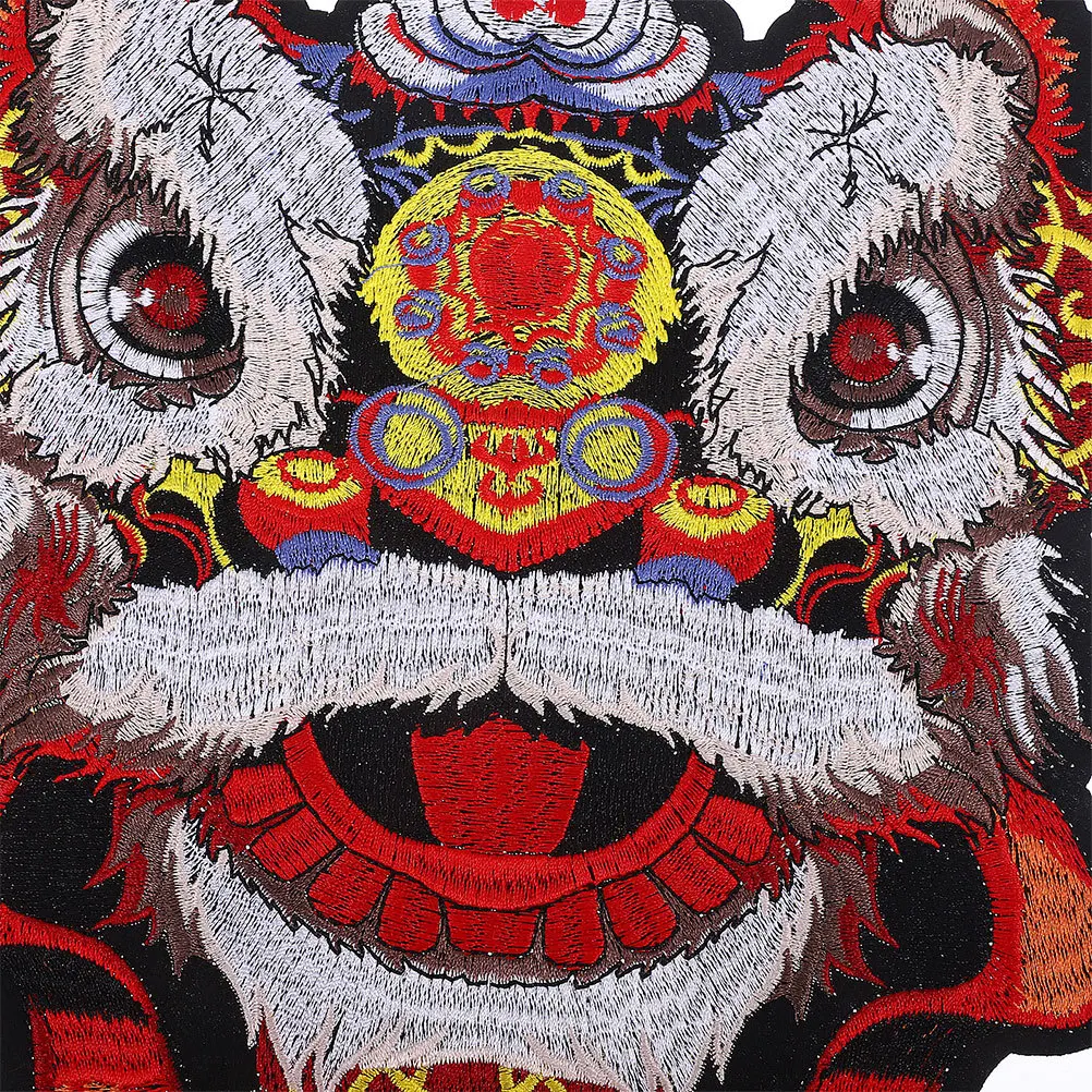 

Lion Embroidered Clothes Patch DIY Sewing Applique Garment Patch Sew on Decorative Clothing Accessories Applique