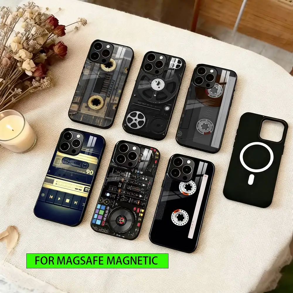 

Vintage Cassette Phone Case For iPhone17,16,15,14,13,12,11 Plus,Pro Magnetic For Magsafe Wireless Charging