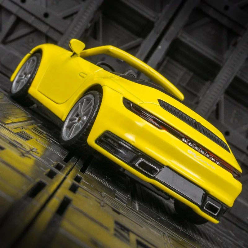 1:32 porsche 911 carrera liga fundida modelo de carro de brinquedo som e luz puxar para trás brinquedo das crianças colecionáveis presente de aniversário 1:32 porsche