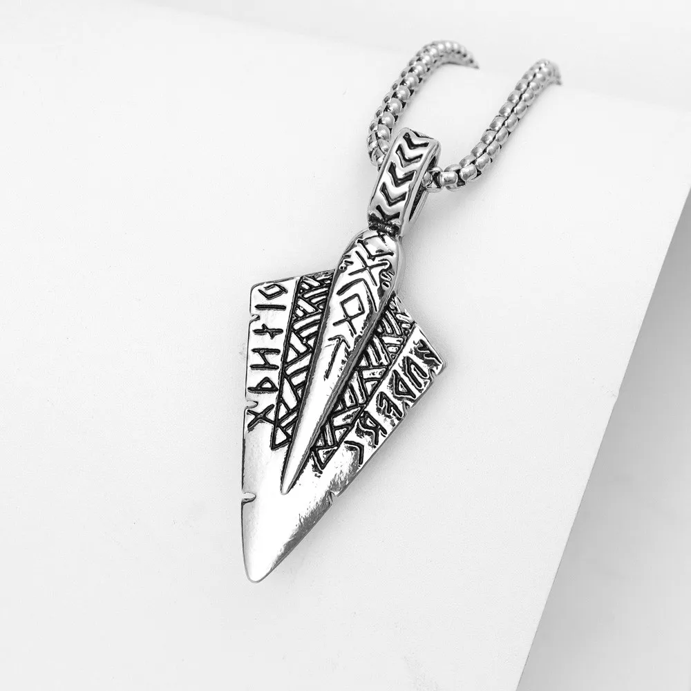 New Trendy Double sided Viking Arrow Pendant Necklace Charming Men\'s Necklace New Fashion Retro Jewelry Accessorie Festival Gift