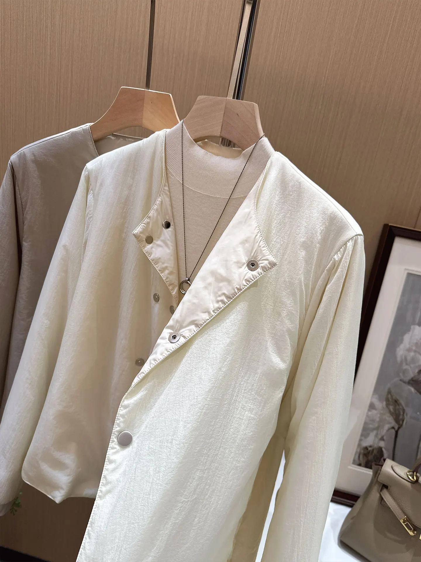 

Lightweight Cloud Feeling Cotton Jacket Women's round Neck Long Sleeve Short Outerwear Thin Versatile Autumn Winter Warm Laye...