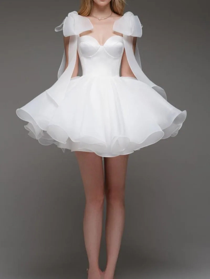 Customized Luxury White Organza Short Prom Dresses Sexy Bow Sweetheart Short Homecoming Dresses Elegant Solid Strapless Vestidos