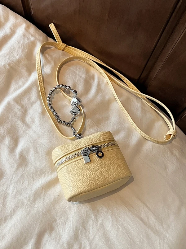 

Ele Crossbody Lipsti Bag Women's Unique Design Earphone Bag Handbag Portable Faionable PU Soft Surface Color
