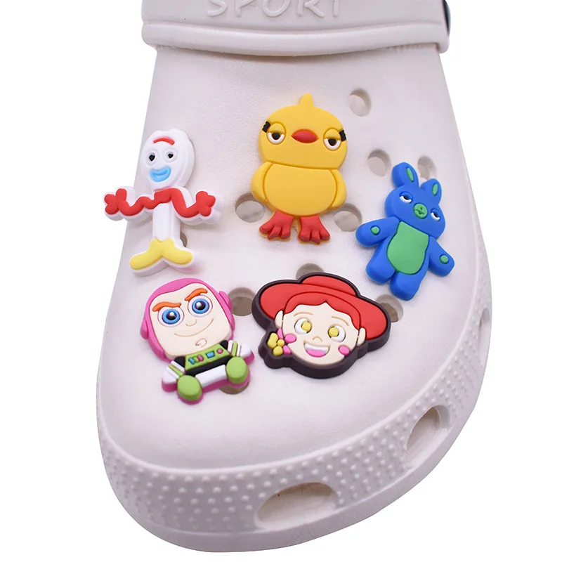 33Styles Cute cartoon shoes Charms for Clogs Sandals Decorations Shoe Accessories Kids Garden Shoes DIY Gifts New