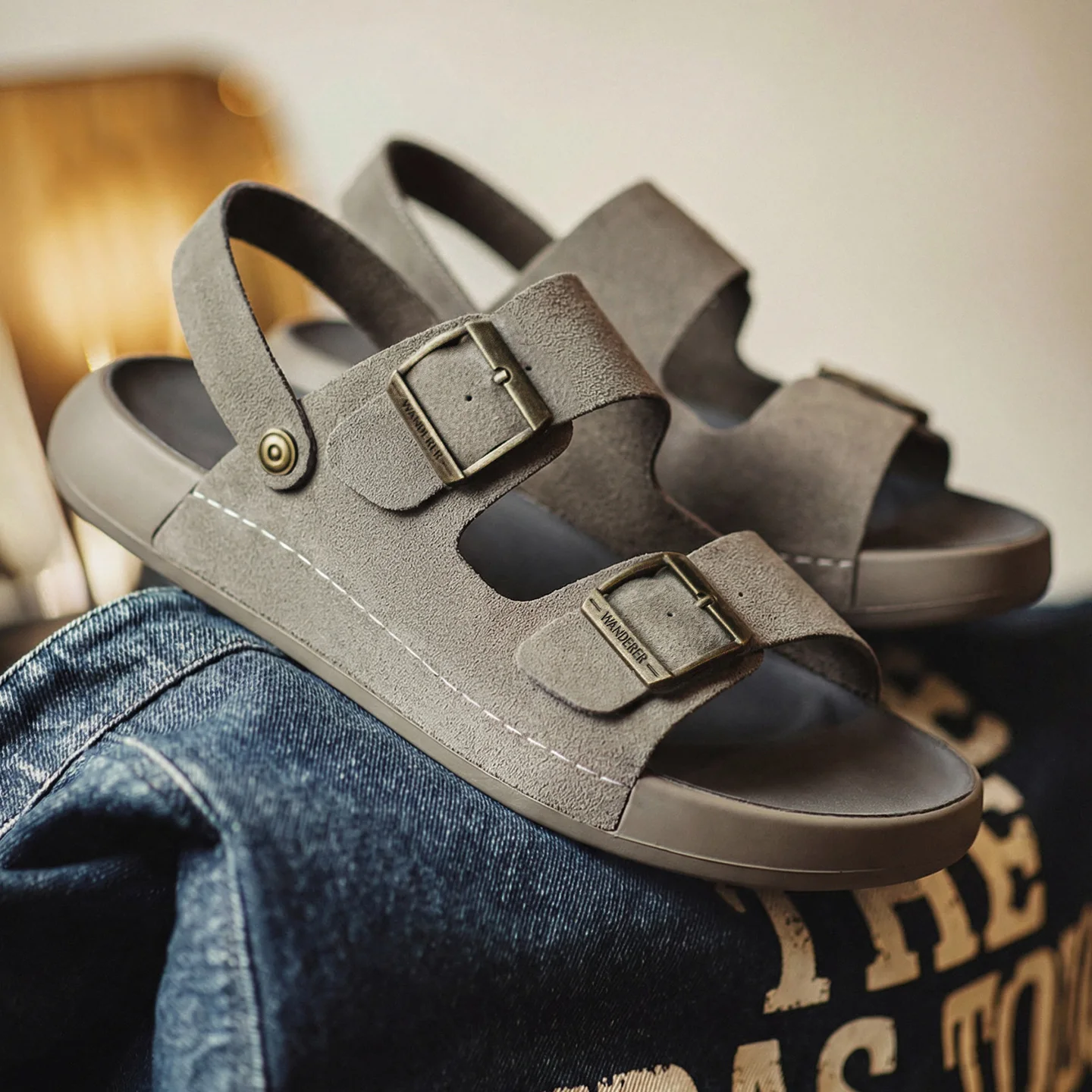 

Maden Men's Retro Summer Beach Slippers Gray Men's Sandals Outside Casual Non-slip Beach Doubleb Reasted Men Shoes Outdoor