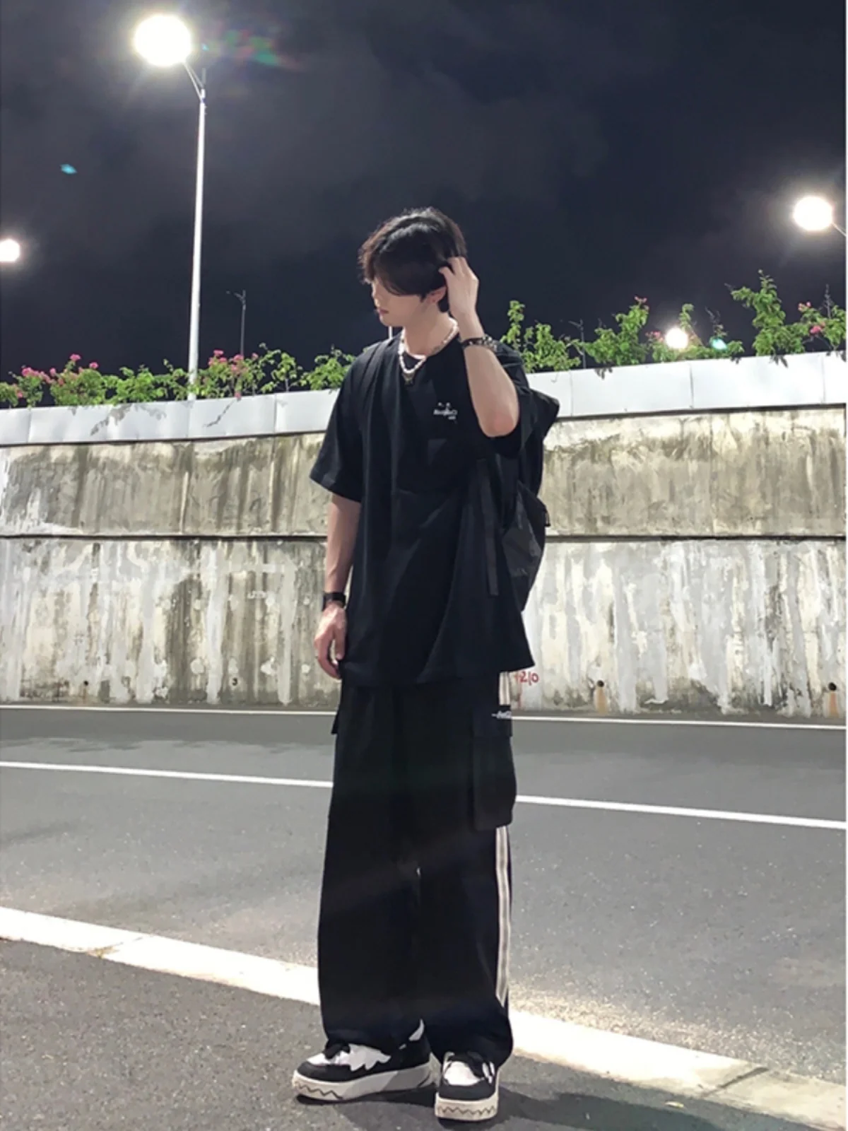 No image