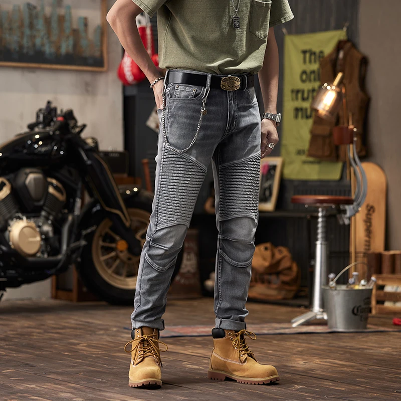 Jeans de motocicleta com design plissado masculino, calça justa e justa, costura artesanal, tendência alta, nova