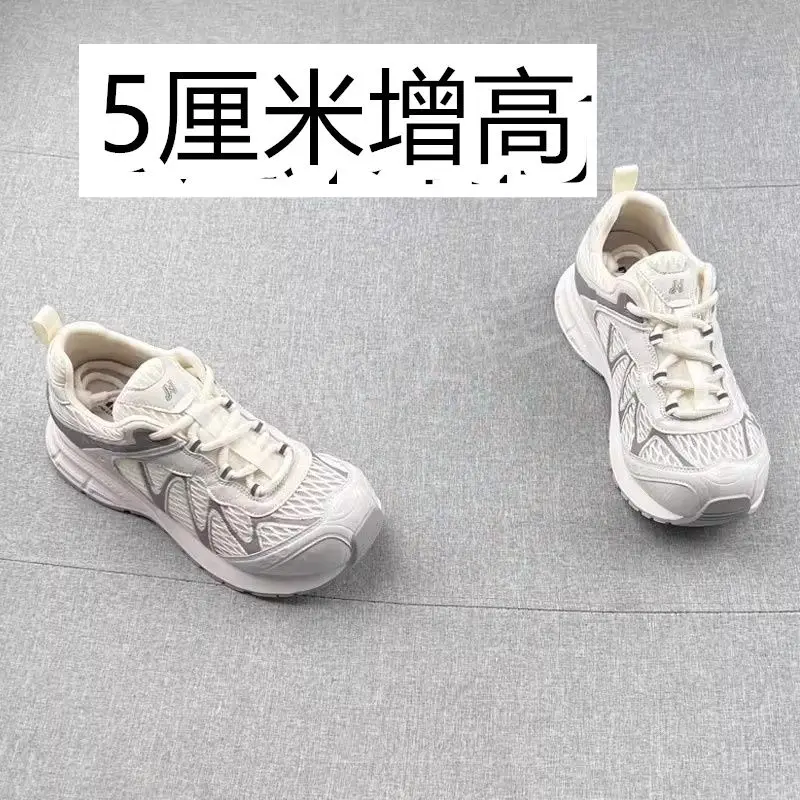 Nuevo verano caliente 2025 esencial ligero neutral cómodo transpirable absorción de golpes zapatillas de deporte muy buenas
