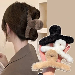 NEW 13cm Large Women Fluffy Hair Claw Solid Color Faux Rabbit Fur Shark Clip Soft Warm Barrette Elegant Winter Hair Accessories