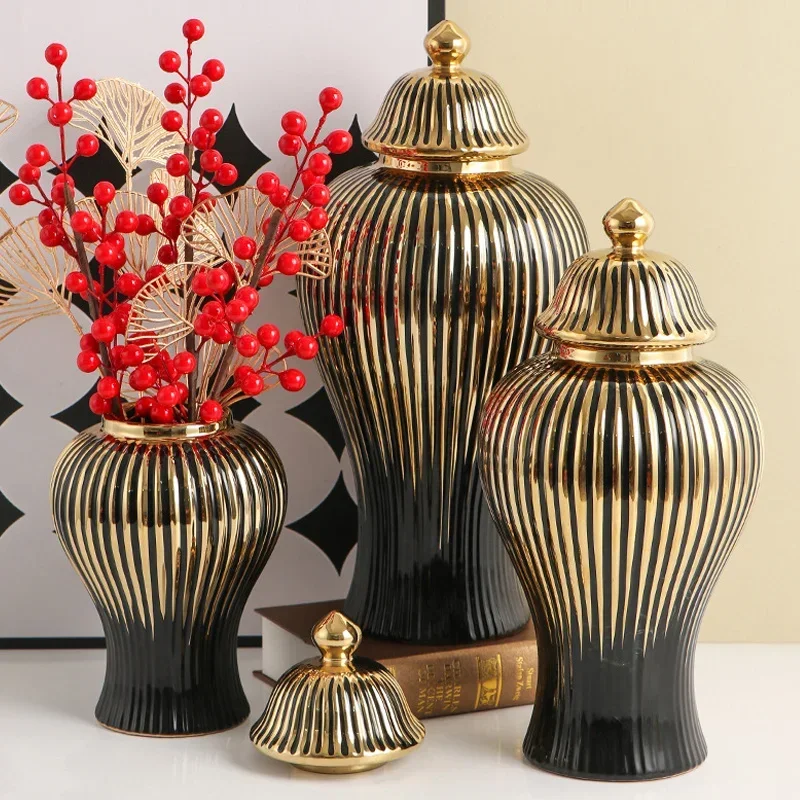 

Black Gold Ceramic General Jar Ornament Vase Living Room Homestay European Luxury Flower Arrangement Home Solid Color Soft Decor