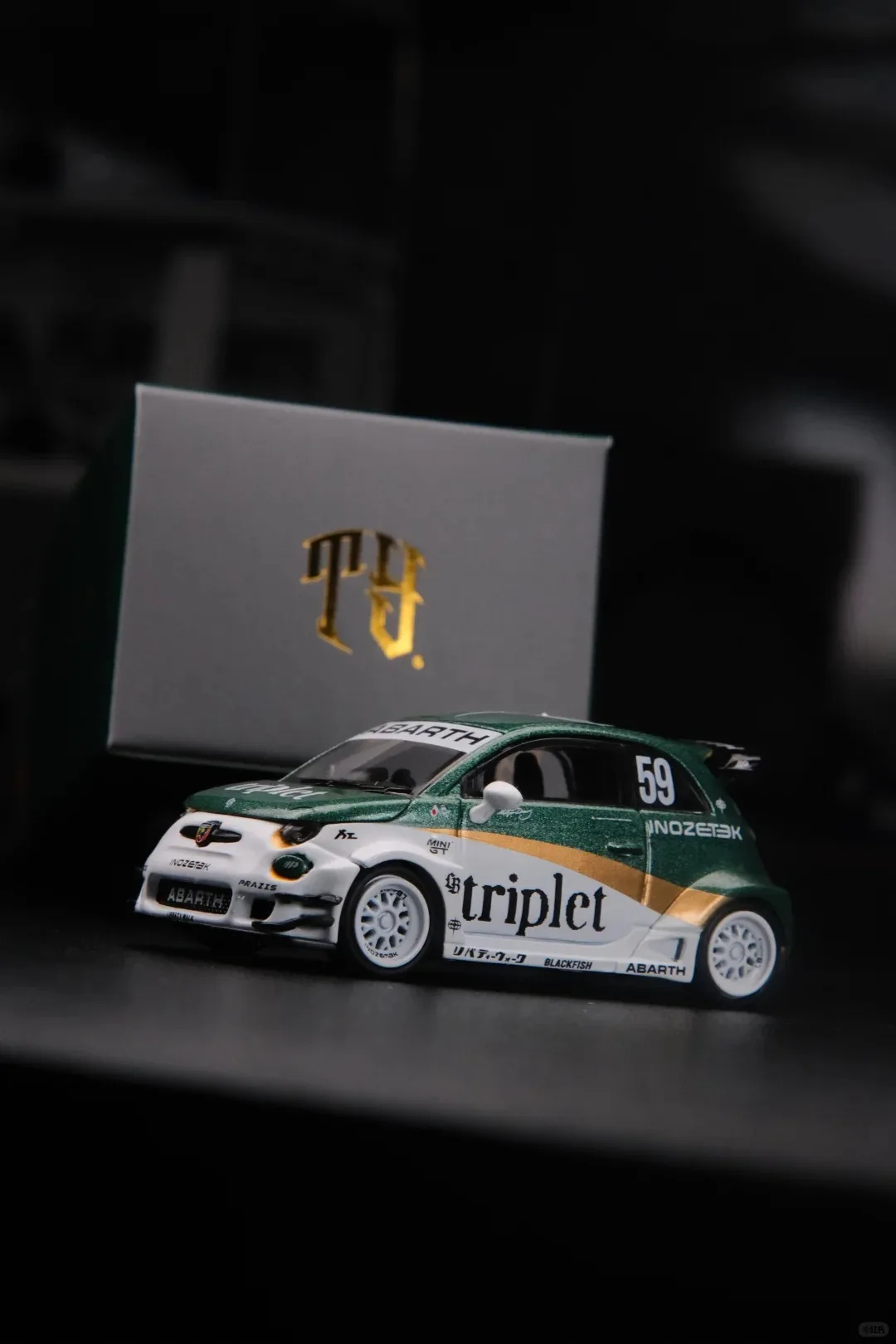 minigt-1-64-アバルト-595-lb-works-ty-エディション-ダイキャストモデルカー