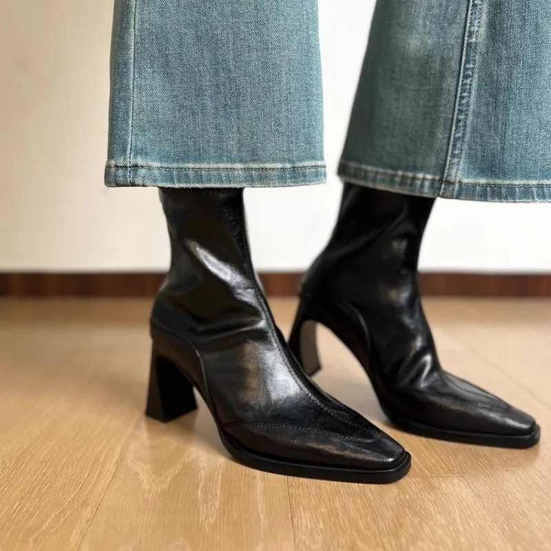 حذاء بكعب عريض أنيق بمقدمة مربعة وسحاب خلفي ونعل ناعم وكعب عالٍ نحيف مقاوم للانزلاق ومقاوم للاهتراء #2