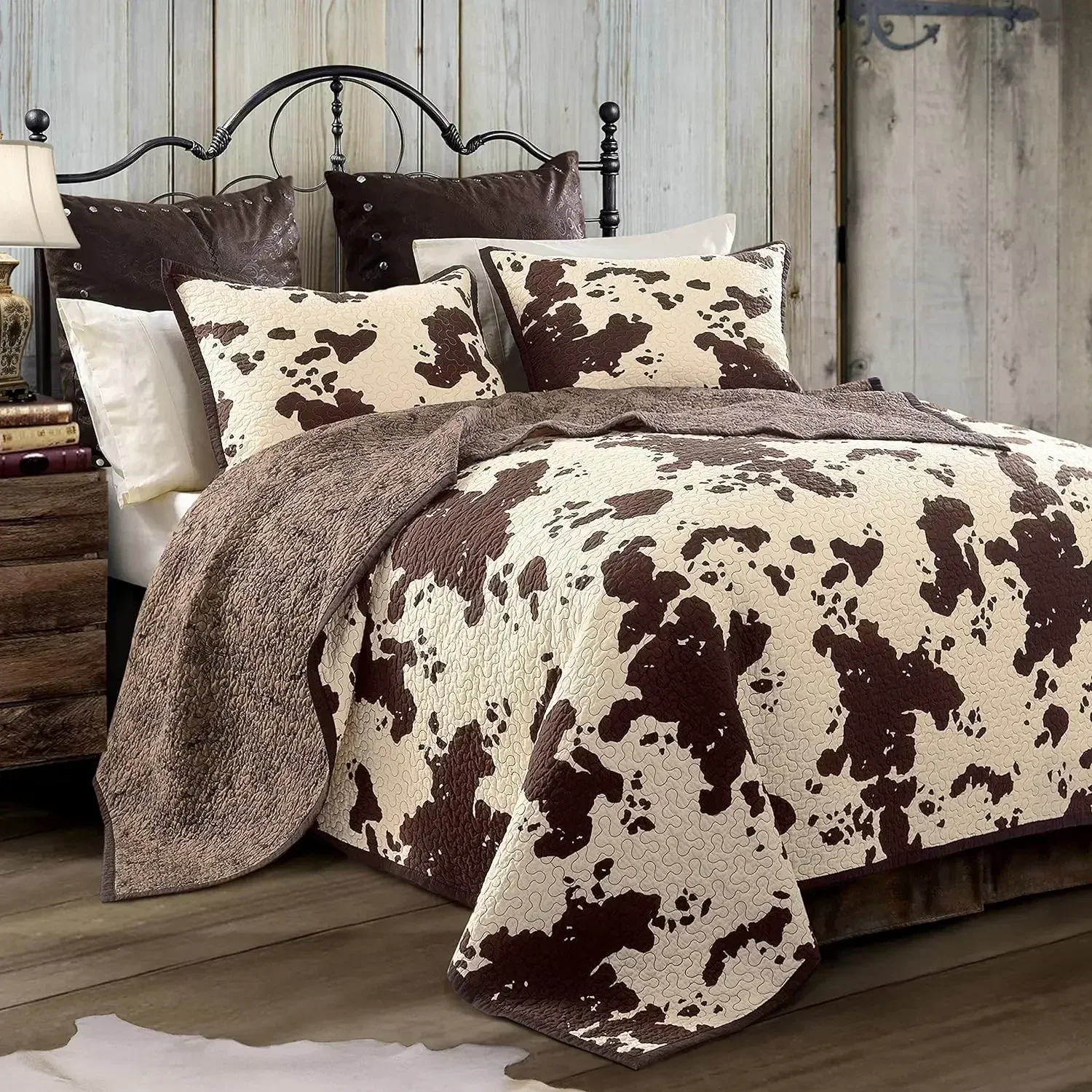 Furniture supplies Paseo Road by HiEnd Accents Elsa Cow Print Bedding 3 Piece King Size Quilt Set, Brown Cowhide Pattern, Cotton