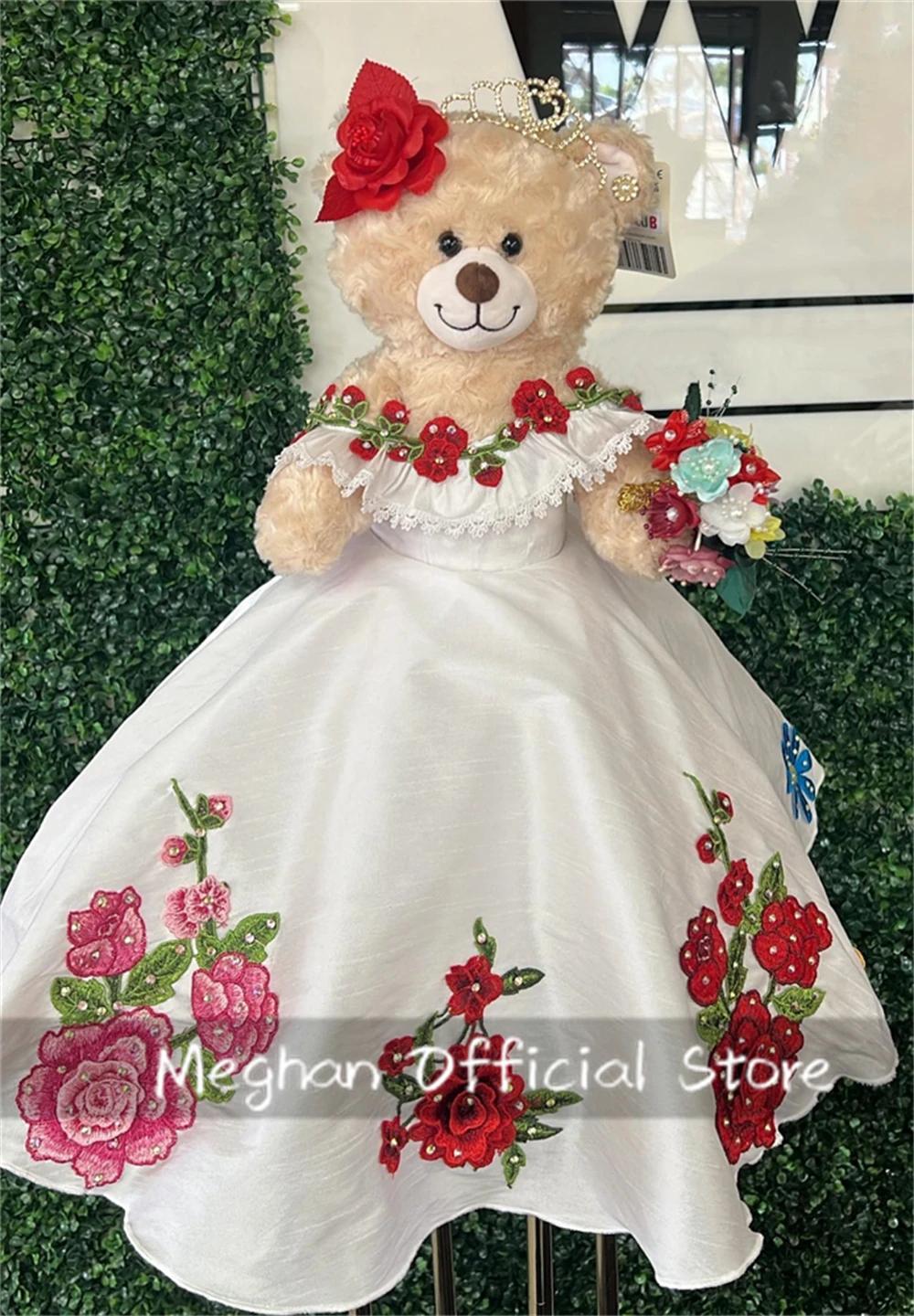 

Mexico Off The Shoulder Special Link Sweetheart Personalized Quinceanera Teddy Bear Dresses Cape Beaded Appliques Mini Dress