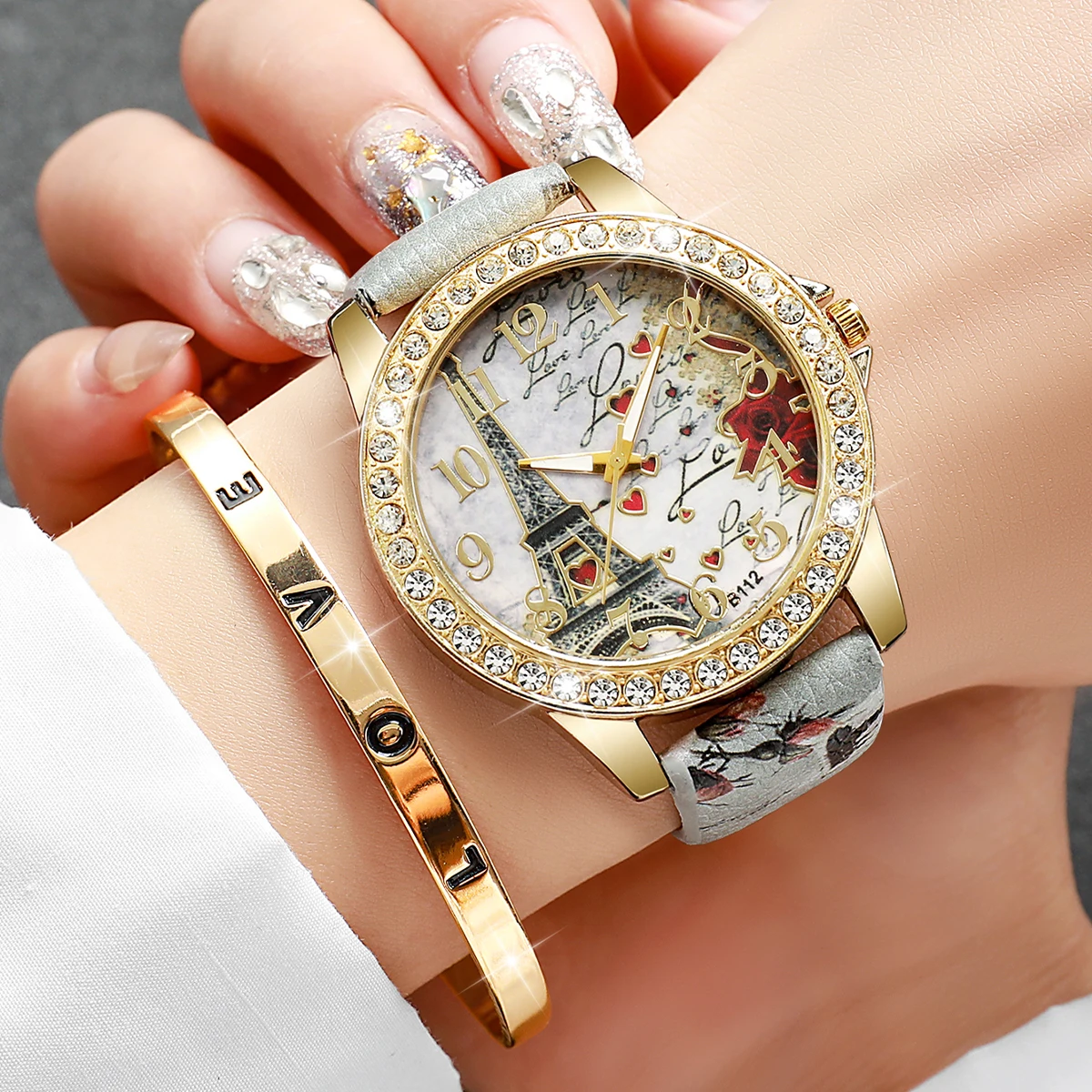 2 قطعة/المجموعة النساء الساعات السيدات حزام من الجلد كوارتز ساعة موضة حجر الراين سوار مجموعة Reloj Mujer (بدون صندوق)