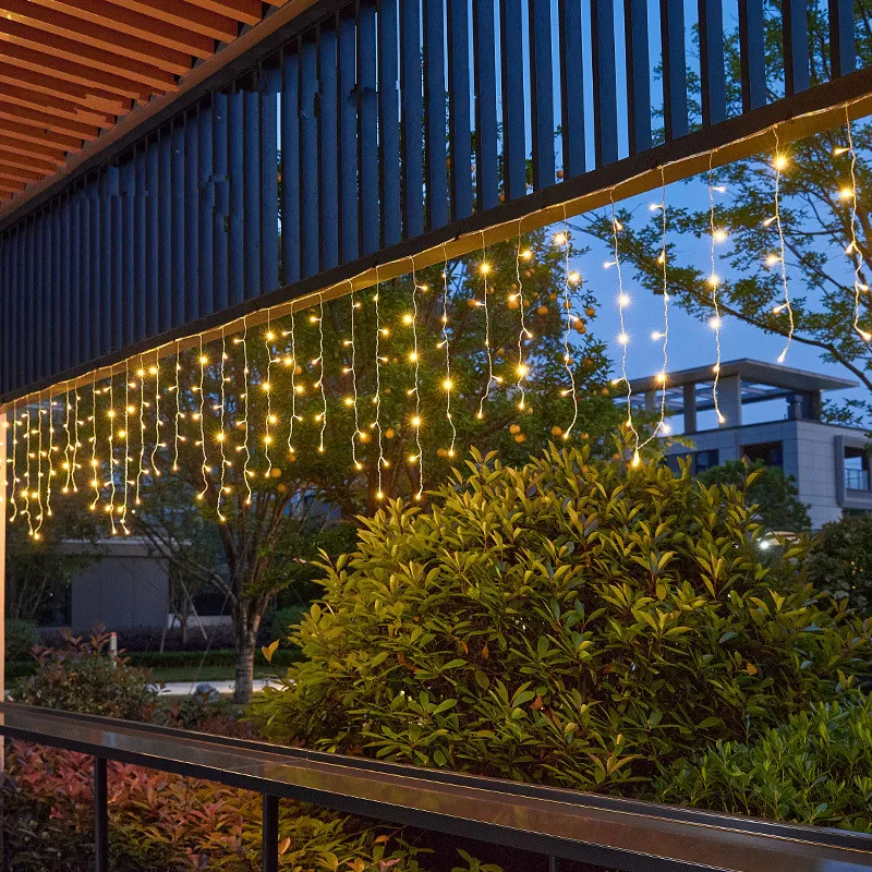 

4x0.6m Garland Street Wedding Decoration Garden Christma Decor Outdoor LED Holiday Light for Patio Fairy String Curtain Light
