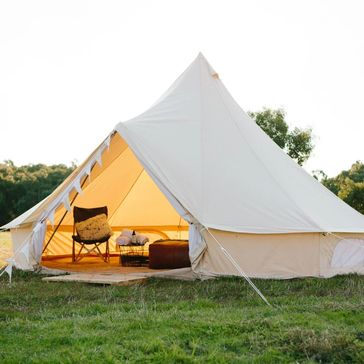 

Factory Cheapest Camping Tent Family Glamping Bell Tent