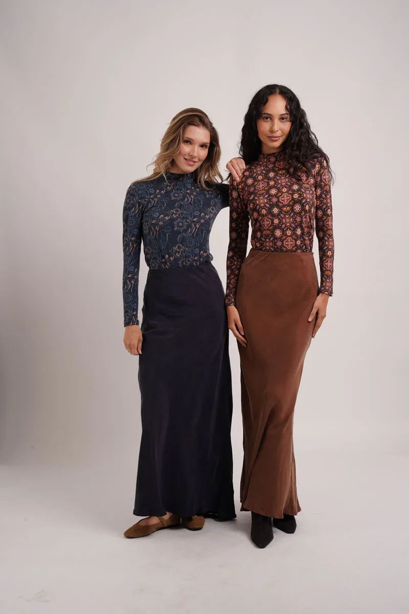 AS AW26 Ultra-Soft Cupro skirt W​aist with high stretch all season elegant woman clothes