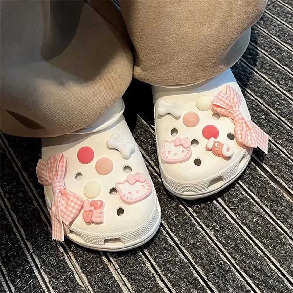 MINISO Set Pink Cartoon Cat Shoes Accessories Fabric Bow DIY Wristband Buckle Women\'s Removable Wooden Clogs Sandal Buckle