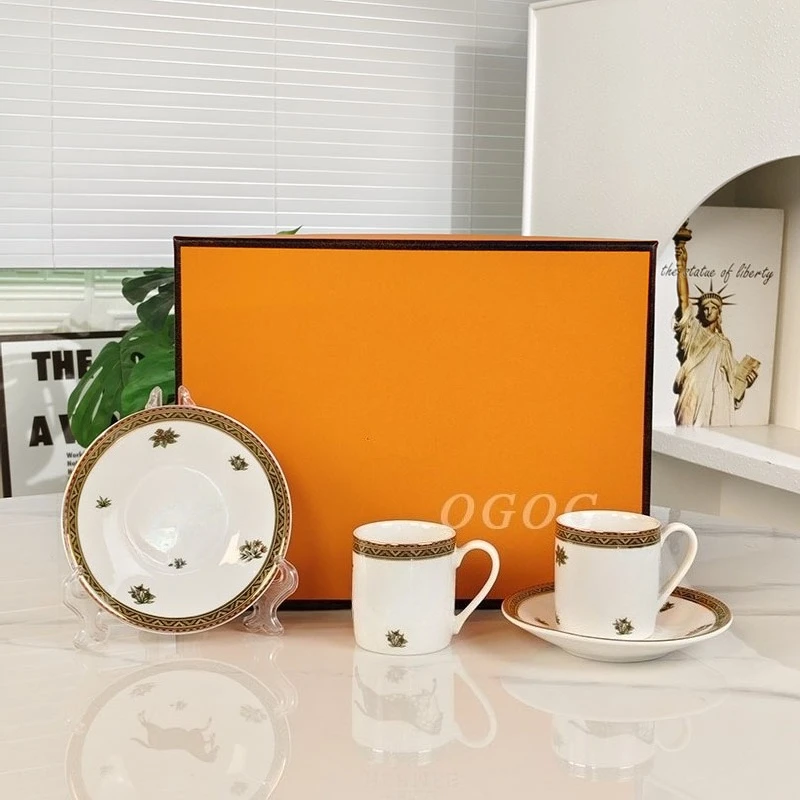 مجموعة أكواب وأصحاب إسبرسو صينية فاخرة على شكل عظمة أوروبية، صندوق هدايا ذو سعة صغيرة، هدية مثالية لحفلات الزفاف #1