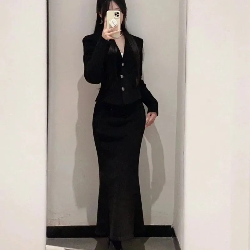Insozkdg giacca in velluto a coste stile fragranza piccola Set due pezzi donna autunno inverno gonna a vita alta giacca corta tendenza