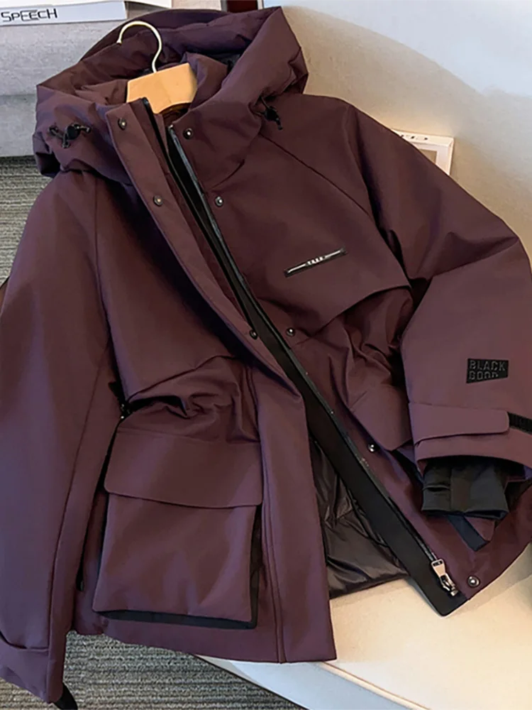 

Женская зимняя удлиненная куртка-парка нового фасона, утепленная, свободного кроя, больших размеров, на молнии, с капюшоном