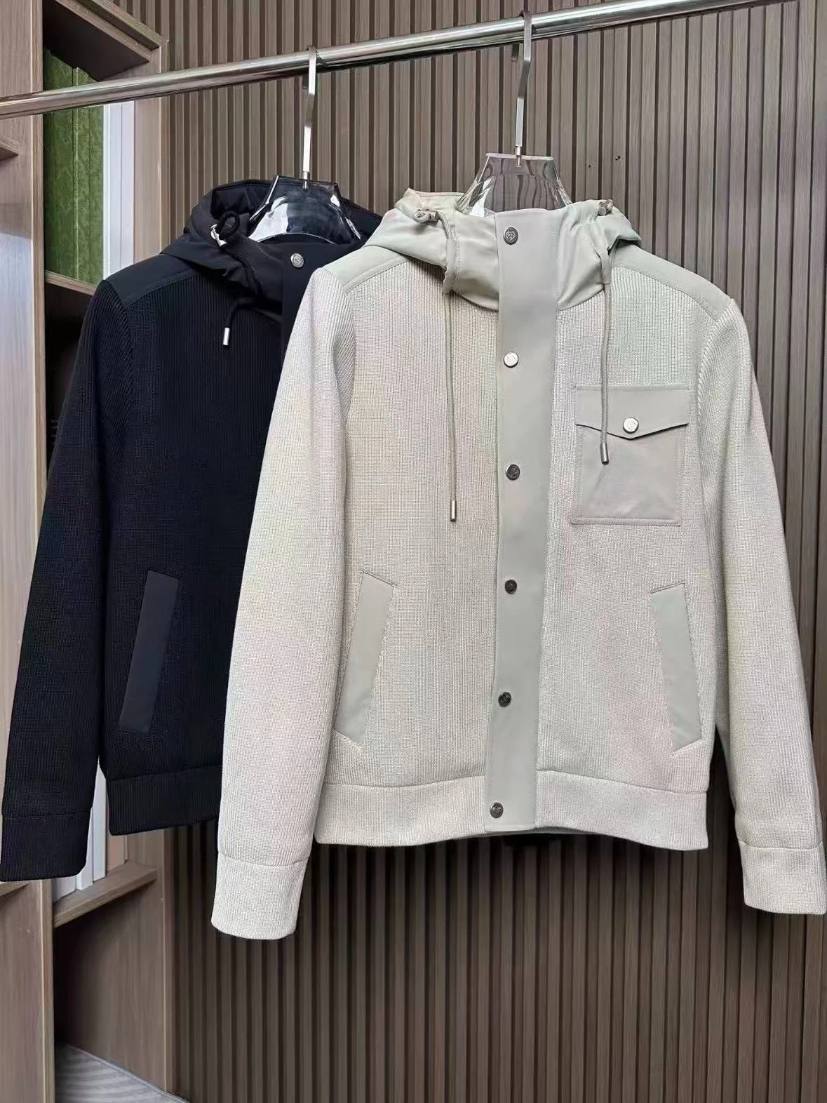 

Итальянский вязаный пуховик с капюшоном и капюшоном LP 25fw для старых денег