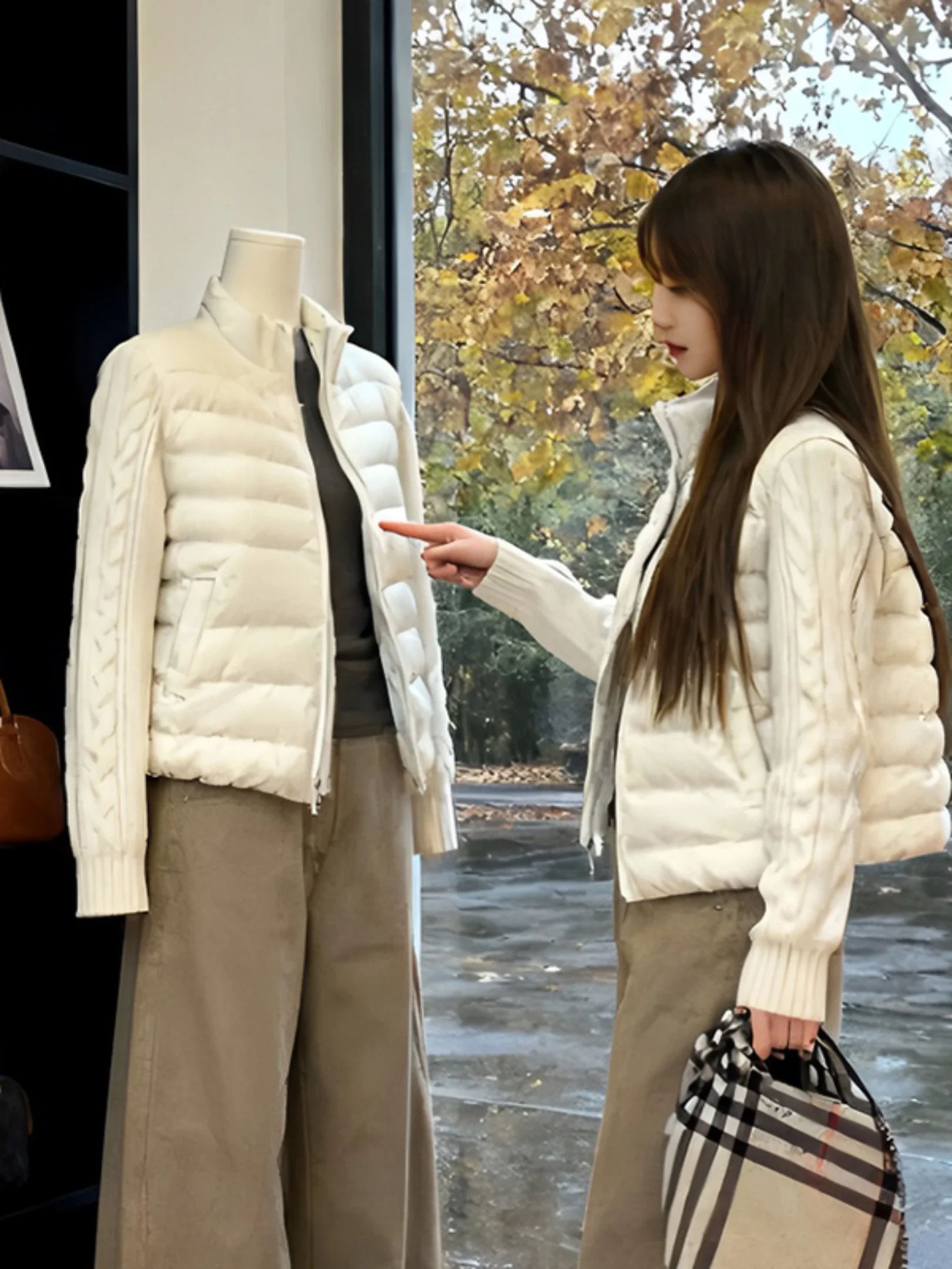 

Уникальный красивый зимний комплект из хлопковой куртки с воротником-стойкой в стиле пэчворк и брюк Haome, новая коллекция 2025 года