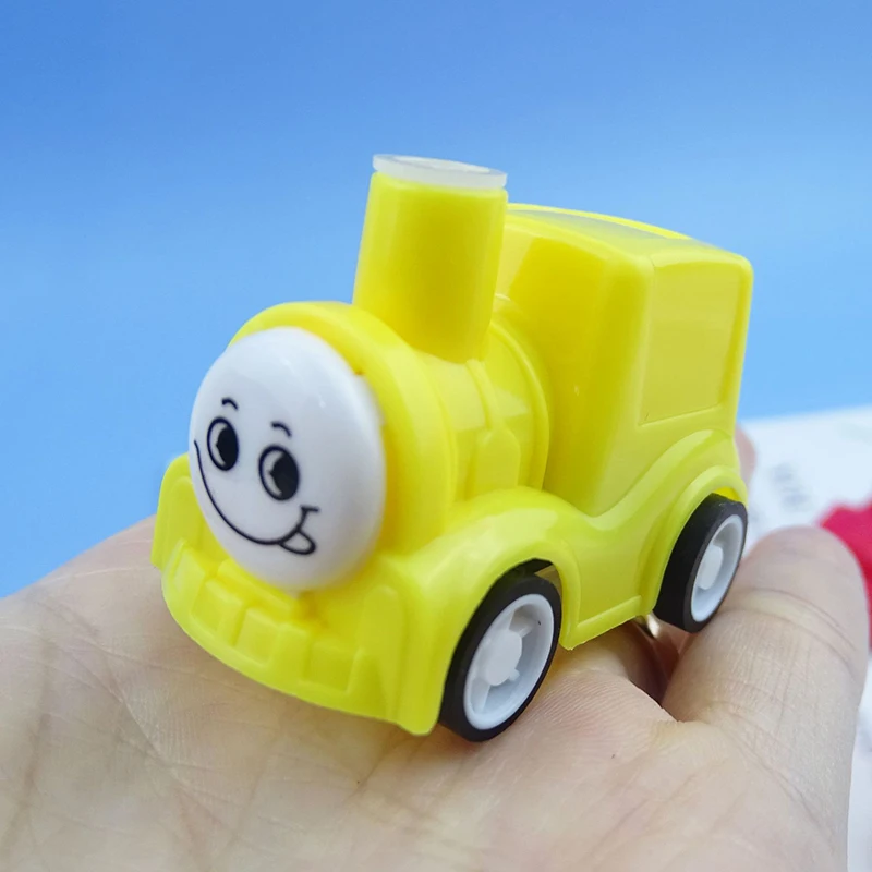 5 Teile/beutel Cartoon Mini Pfeife Lokomotive Spielzeug Nette Spaß Zurückziehen Autos kinder Puzzle Spielzeug Jungen Mädchen Urlaub Geburtstag geschenke