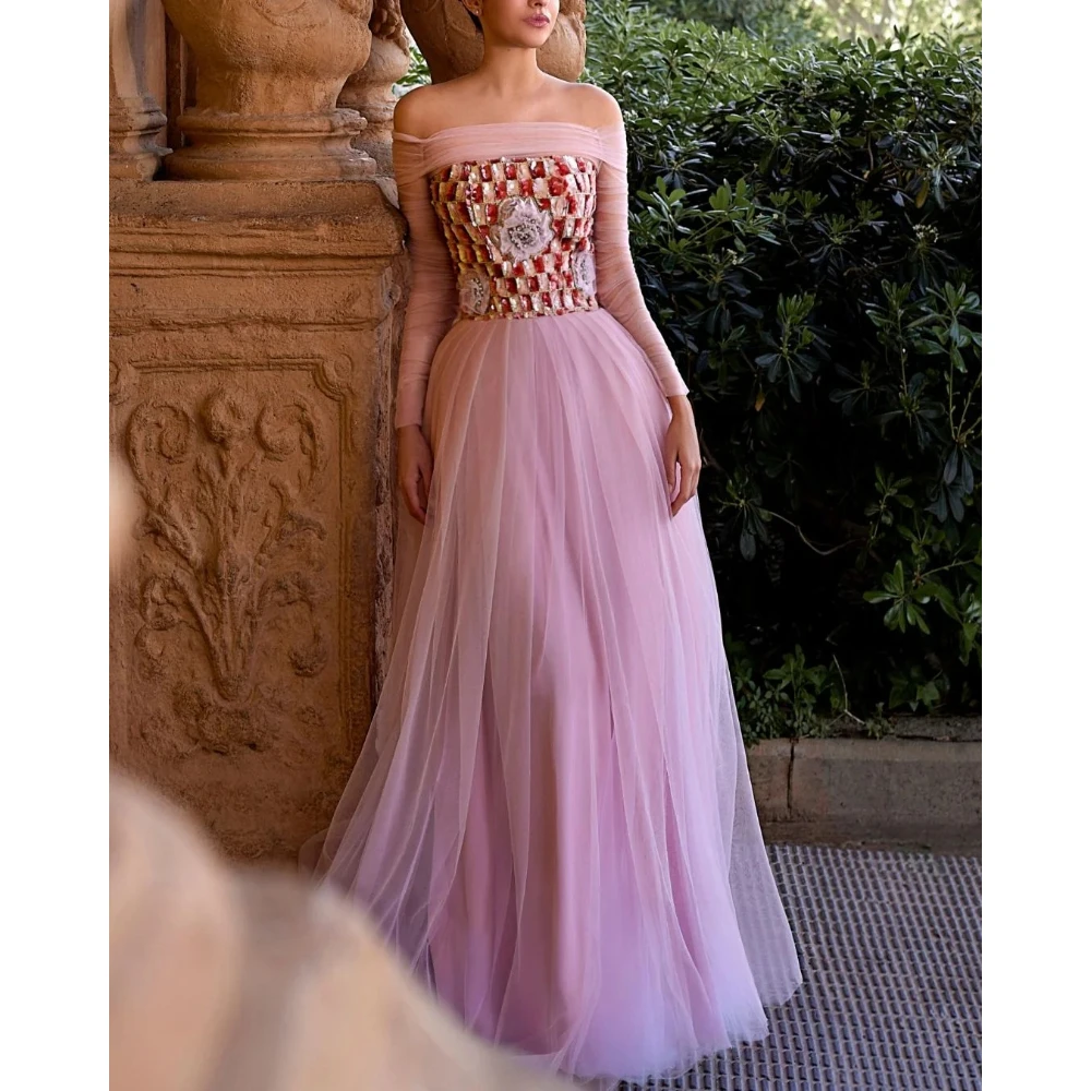 Maßgeschneidertes, luxuriöses, bodenlanges Abendkleid aus Kristall-Tüll mit Falten, schulterfrei, langärmlig, Abendkleid, Abschlusskleid