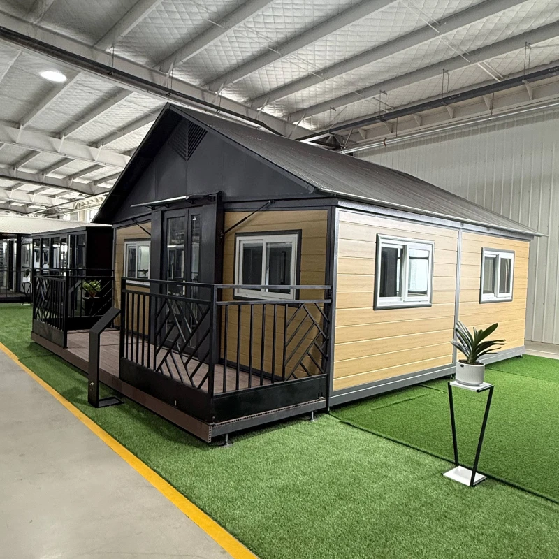 Customized 2 3 Bedroom Prefabricated Expandable Container House Prefabricated Steel Frame House Cabins 20ft 40ft Mobile Containe