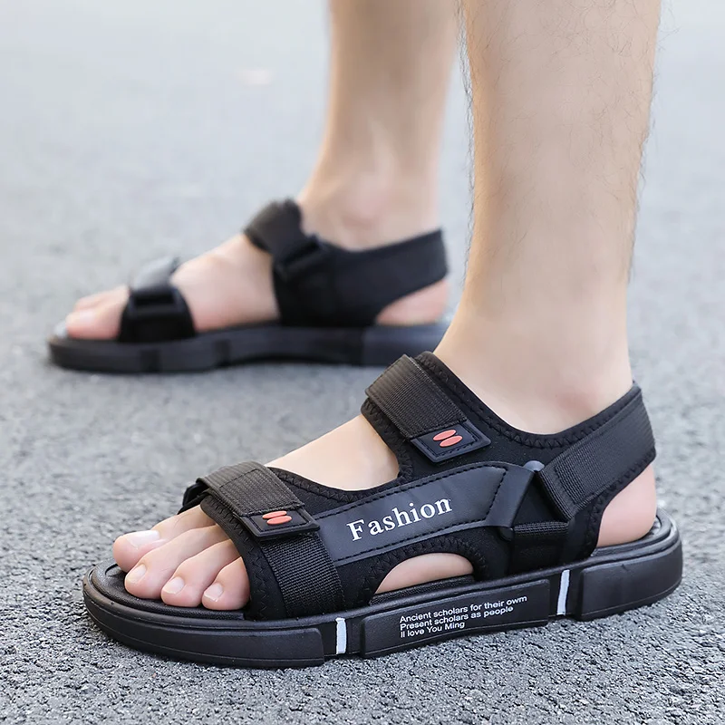 

Мужские сандалии, повседневные модные летние пляжные тапочки, новые сандалии на плоской подошве, дышащие и легкие мужские Самые продаваемые товары, 2024